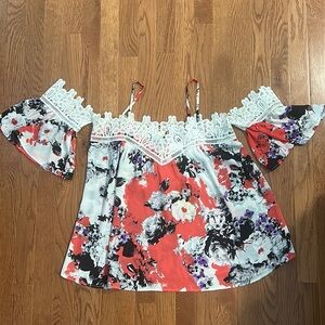 Absolute Angel New York Women’s Lace and Colorful Blouse Size Small